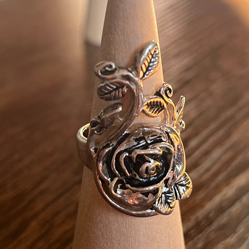 Unique Botanical Ring - image 1